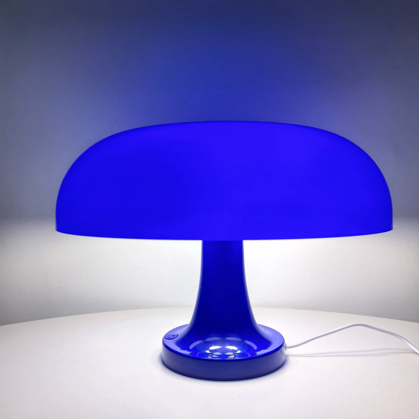 Danish Mushroom Table Lamp – Minimalist Bedside Light